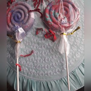 HANDCRAFTED ♥ Bubble Lolipop Bars (Not to eat) For your Bath